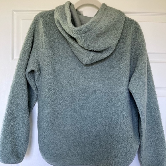 Sage fluffy sweatsuit - Picture 3 of 5